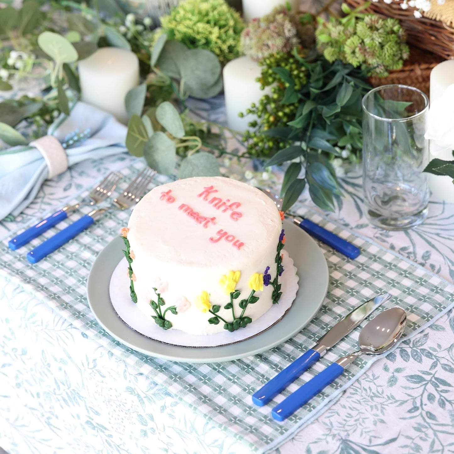 ANNOVA Silverware Set Stainless Steel Colorful Tableware Kitchen Flatware Set Utensils, Includes Dinner Knives, Forks, Spoons, Salad Forks & Dessert Spoons (Sapphire Blue, 20 Pieces)