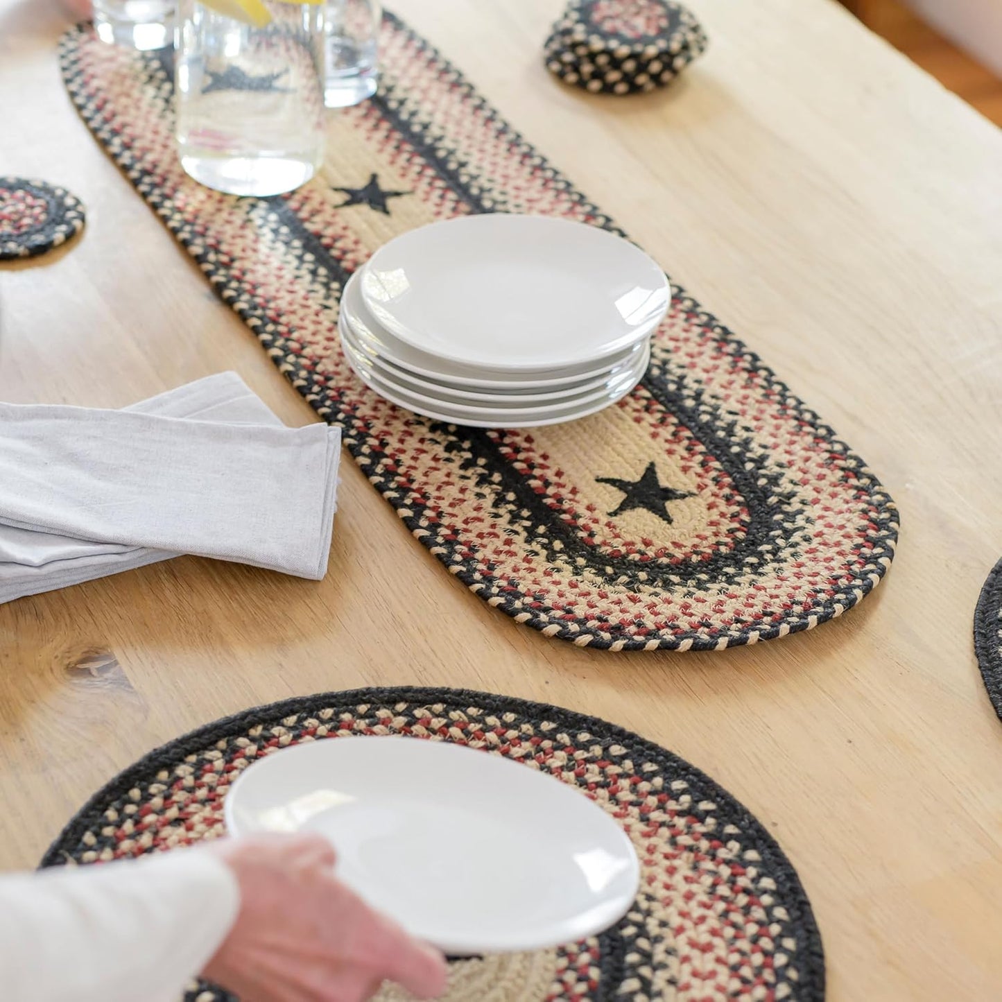 Homespice Primitive Star Gloucester Braided Oval Table Runner, Warm Primitive Decor, Black and Red 11x36 - Jute Dining Table Accessories - Rich Colors, Easy to Clean, Durable and Protects Furniture