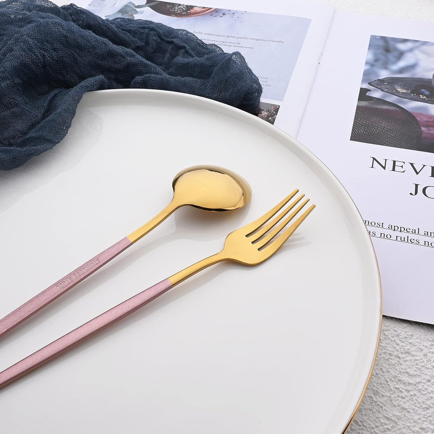 Silverware Set – 20 Piece Family Dinnerware Set – Flatware Set Service For 4 – Pink Gold Tableware Sets – Cutlery Great For Family Gatherings & Daily Use – Spoons, Knives, Forks