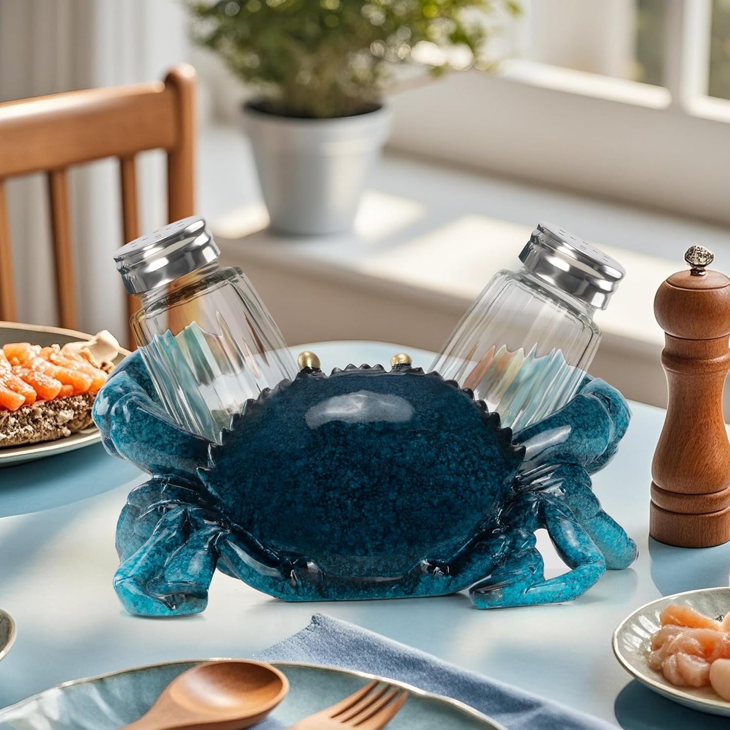 Decorative Blue Crab Salt and Pepper Shaker Holder, Coastal Kitchen Decor (Crab)
