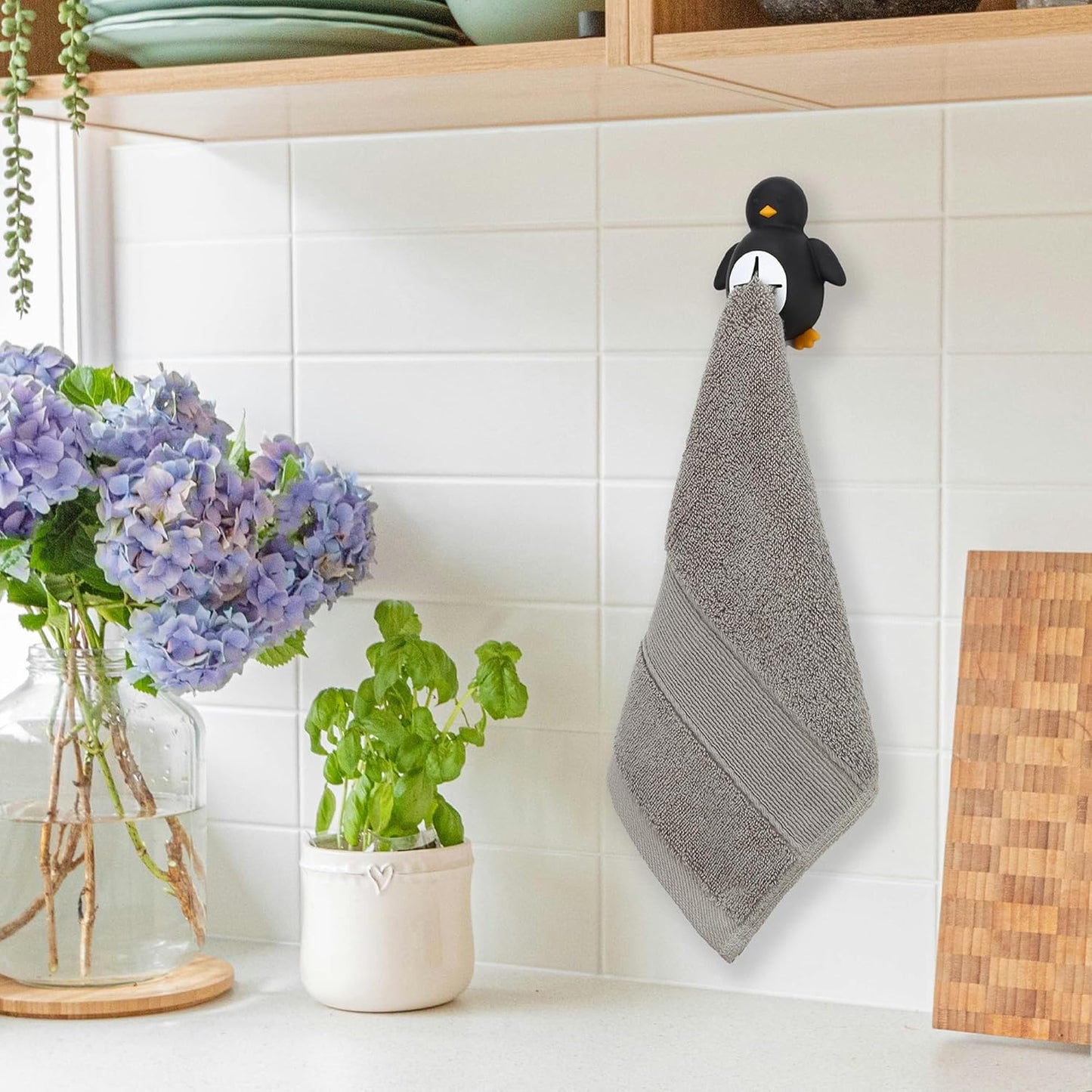 Penguin Silicone Kitchen Towel Hook, Cute Adhesive Push Pull Holder for Dish Rags, Hand Towels, Gloves, Sponge, Bathroom & Kitchen Wall Hooks, Gift for Women Men Friends Home Decor - FGD525