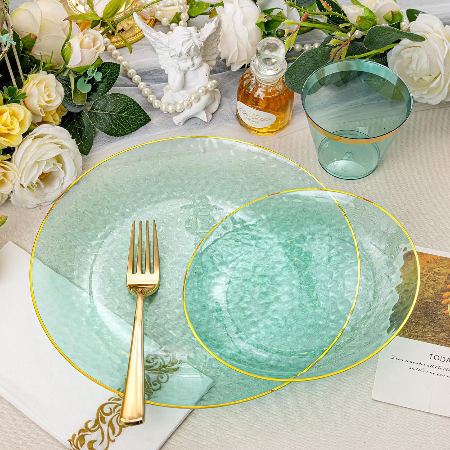 DaYammi 350 Pcs Clear Green Gold Plastic Plates, Hammered Disposable Dinnerware, Clear Green Plates Set Include 100 Plastic Platos, 150 Gold Disposable Silverware, 50 Cups And 50 Napkins for Party