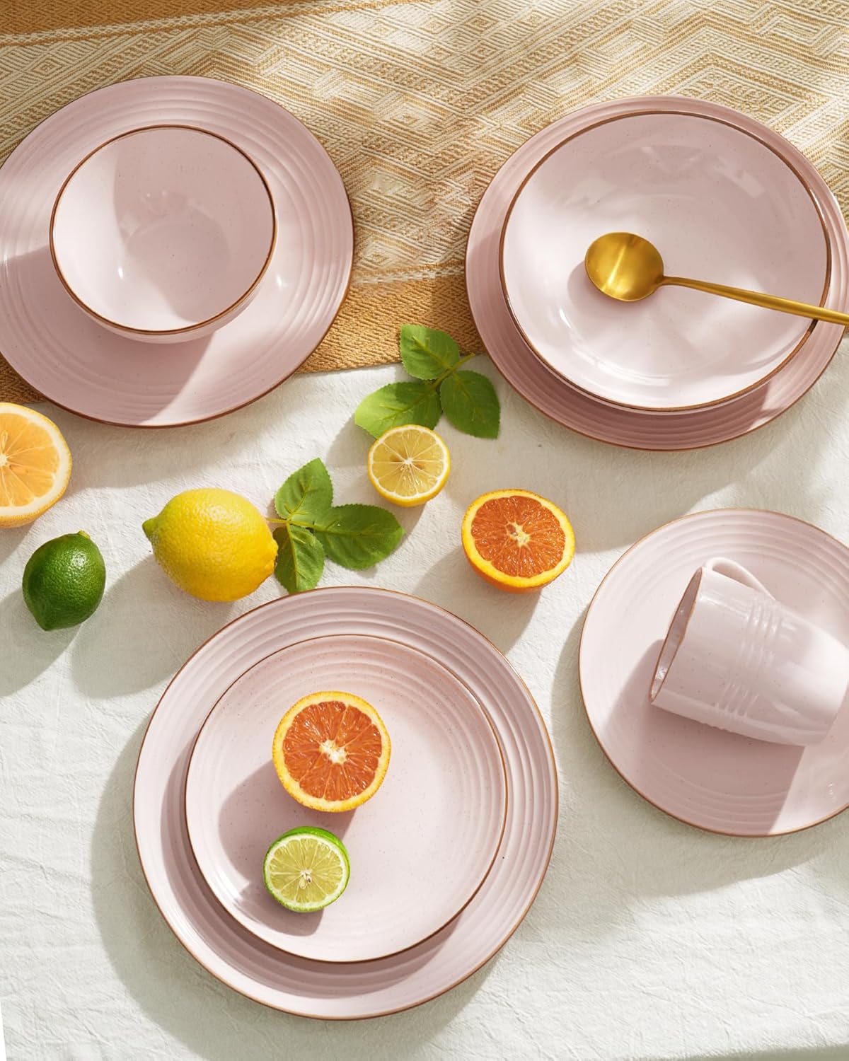 Famiware Jupiter Dinnerware Set with Pasta Bowl, Plates and Double Bowls Dish Sets for 4 (16 Pieces), Microwave and Dishwasher Safe, Chip and Scratch Resistant, Light Pink