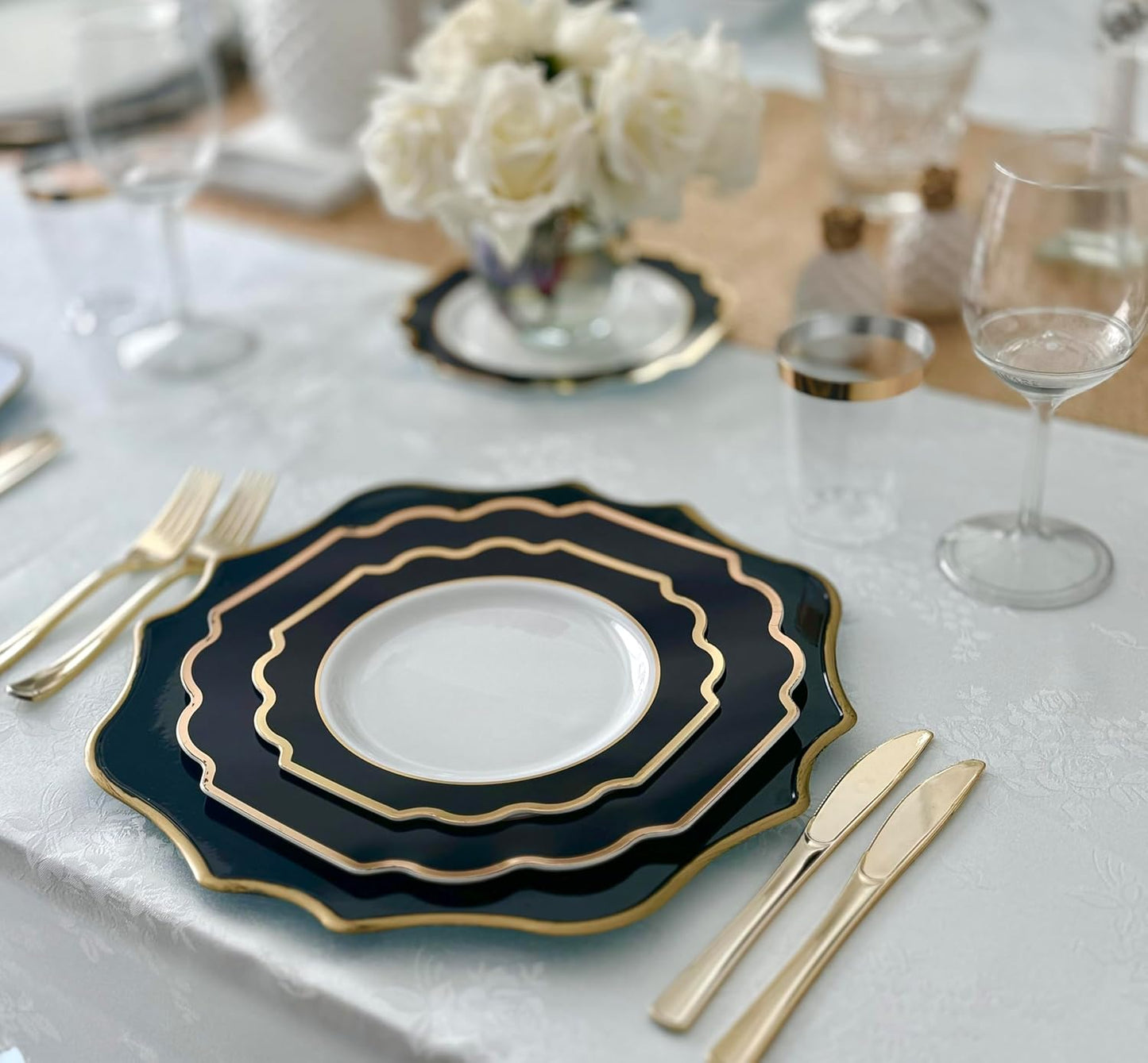 " OCCASIONS " 80 Plates Pack,(40 Guests) Heavyweight Premium Wedding Party Disposable Plastic Plates Set -40 x 10.5'' Dinner + 40 x 8'' Salad/Dessert (Imperial in Black & Gold)