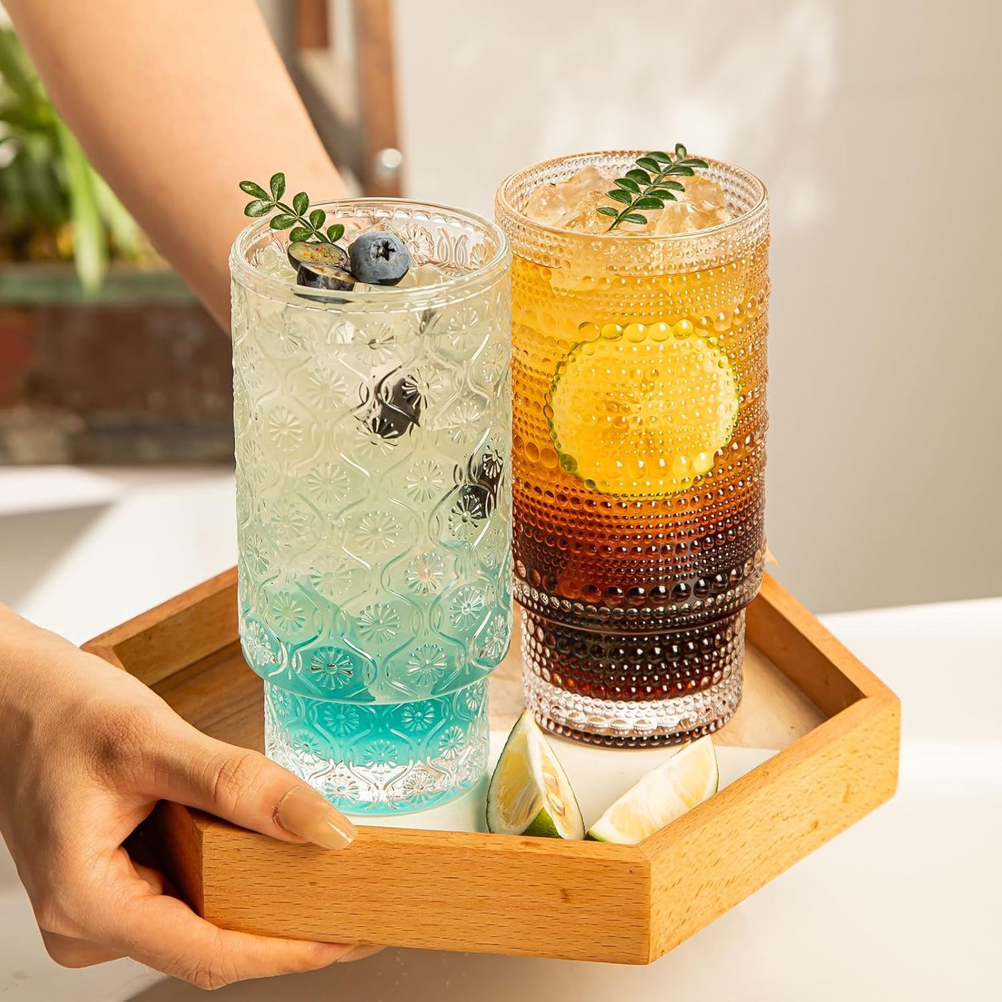 4 Pack Vintage Glassware Drinking Glasses Set, 16 oz Hobnail Glassware, Embossed Clear Water Tumbler, Cocktail Glass Cups for Kitchen and Bar, Perfect for Juice, Iced Coffee, Whiskey, Beer