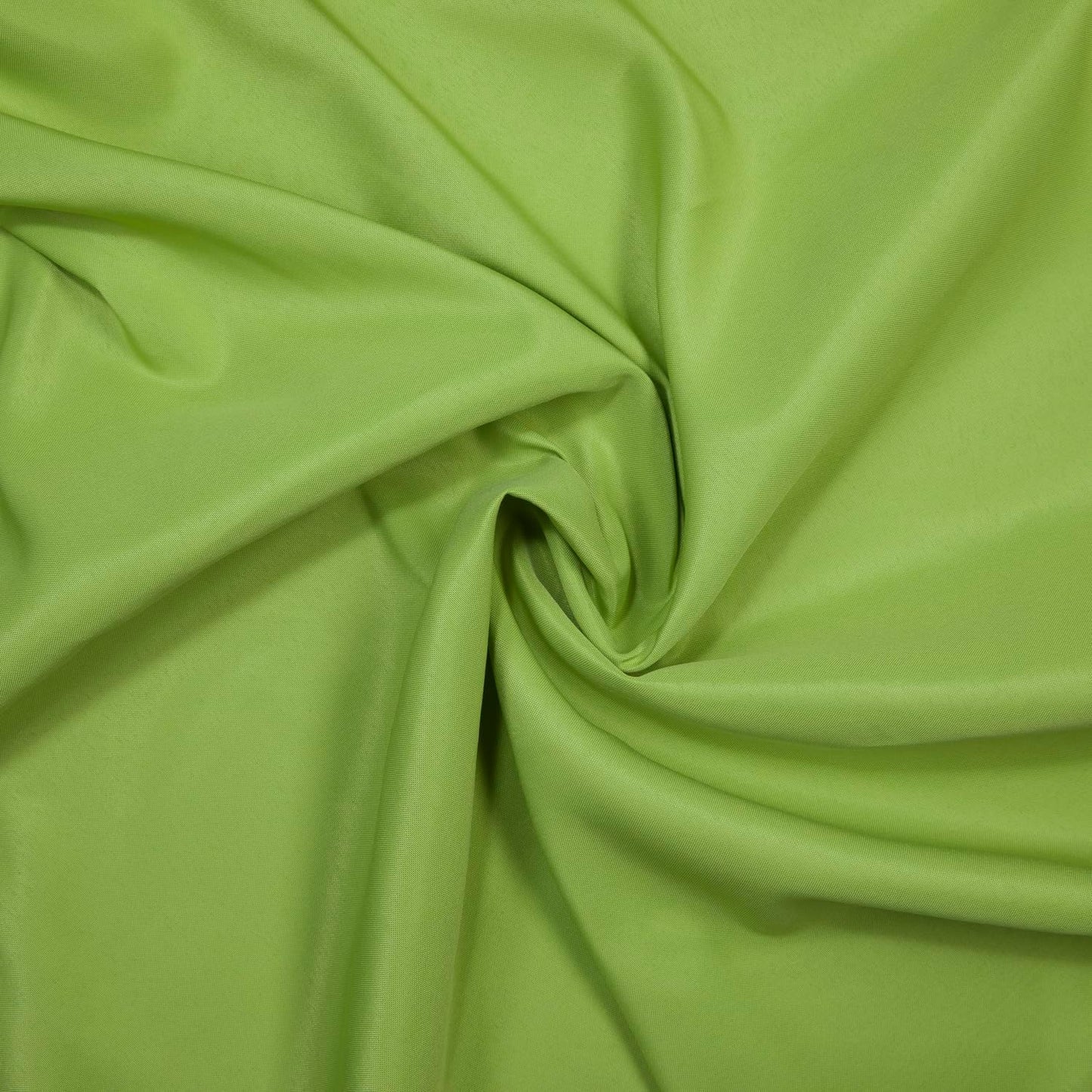 Gee Di Moda Rectangle Tablecloth - 60 x 126 Inch Apple Green - Heavy Duty, Wrinkle Resistant, Machine Washable - Perfect for 8 Foot Rectangular Tables, Buffet, Dinner, Wedding & Baby Showers