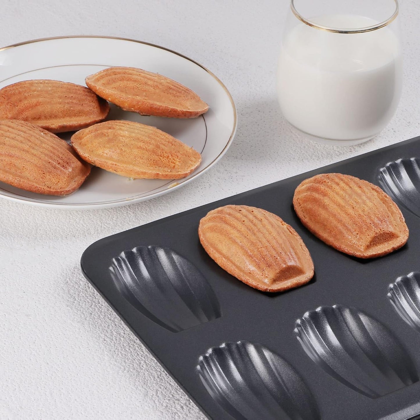 HONGBAKE Nonstick Madeleine Pan 2 Pack 12-Cavity Heavy Duty Madeleine Cookies Trays for Oven Baking, Warp Resistant Shell Shape Madeleine Mold Cake Pan, Space Grey