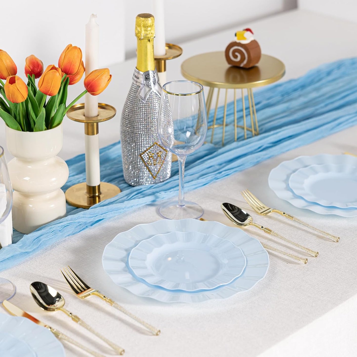 72 Pack Blue Plastic Plates, 10" Disposable Wave Dinner Plates Elegant Heavy Duty Serving Dishes for Party, Wedding, Thanksgiving, Christmas