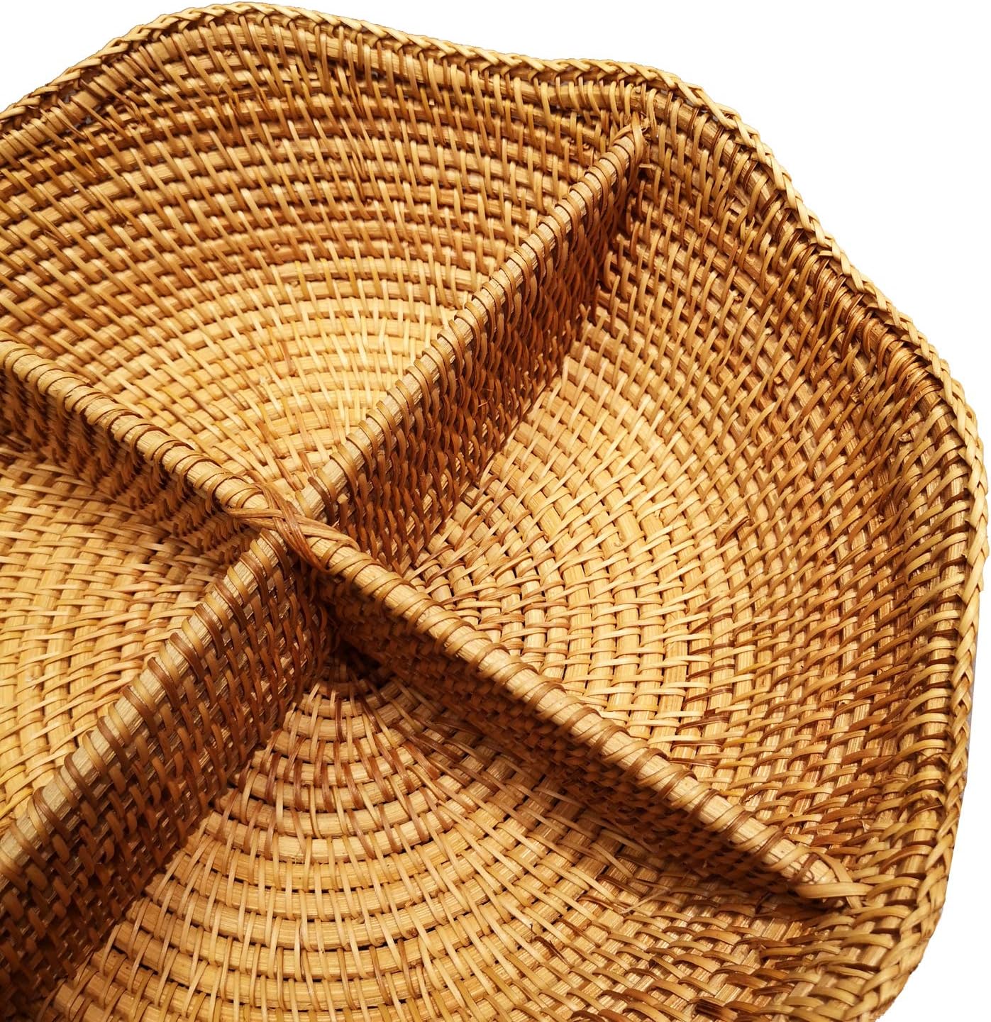 i-lan 4 Sections Round Wicker Snacks Nuts Candy Serving Basket, Handwoven Fruit Basket Tray Food Plate Storage Organizers Valet Tray for Keys, Wallets,Party