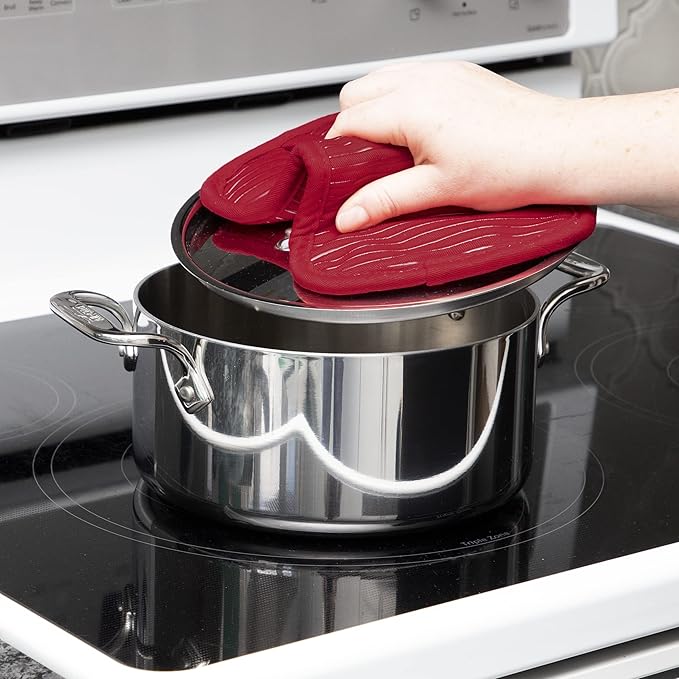 All-Clad Premium Pot Holder & Heating Pad, (1-Pack) Heat Resistant to 500 Degrees, 100% Cotton 10"x6.25" for Kitchen and Barbeque, Chili Red