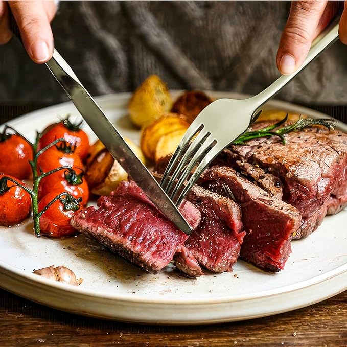 Silverware Set for 4, 20 Pieces Heavy Duty Stainless Steel Flatware Set, Mirror Polished Cutlery Utensil Set, Dinner Fork Knife Spoon Tableware Set for Home, Dishwasher Safe, Champagne Gold