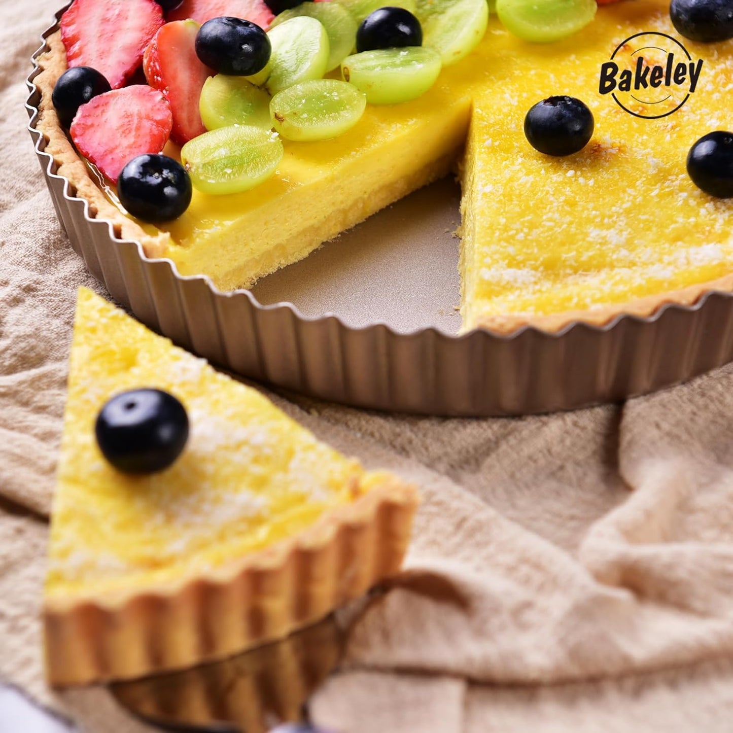 11-Inch Round Tart Pan with Loose Removable Bottom, Non-Stick Carbon Steel Quiche Pan for Oven Baking (Champagne Gold)