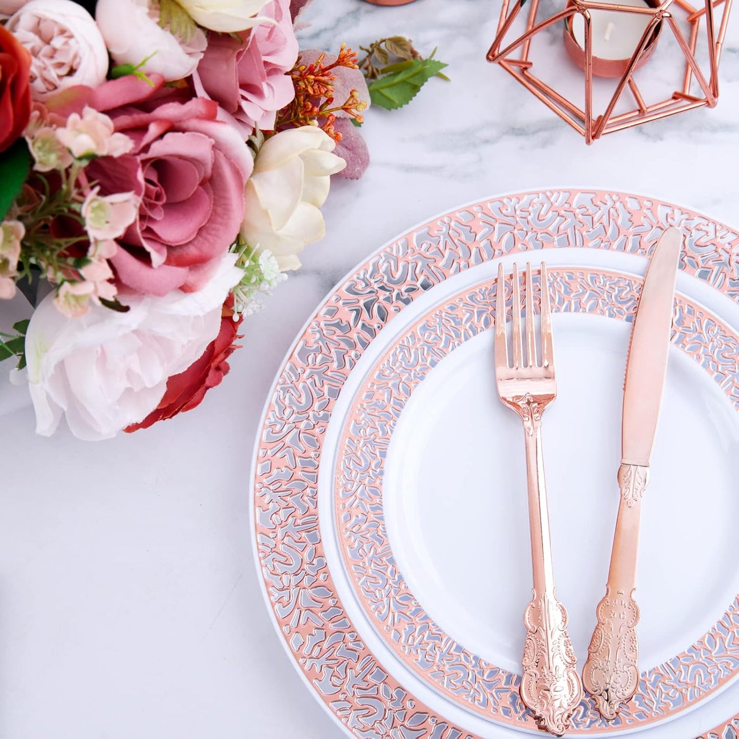 WDF150PCS Rose Gold Plastic Plates with Plastic Silverware
