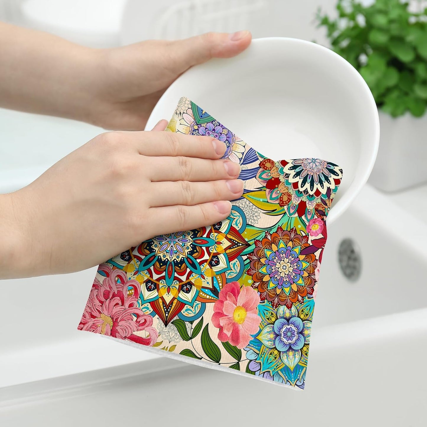 Boho Floral Kitchen Towels Decorative Set of 2, Colorful Flowers Dish Towels for Kitchen, Absorbent Soft Hand Towel Tea Bar Towel for Kitchen Decor Cooking Baking Housewarming Gifts for Women