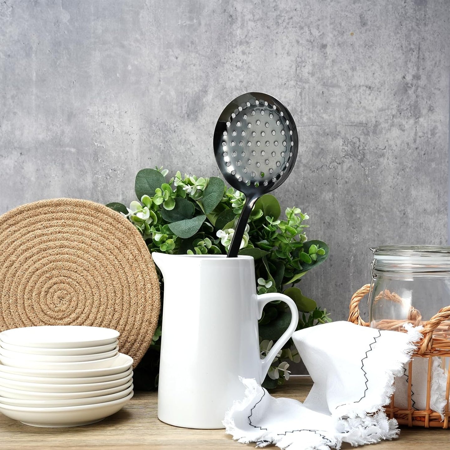 Skimmer Spoon, Slotted Spoons for Cooking, Slotted Spoon, Kitchen Stainless Steel Serving Spoons, Stainless Steel Strainer, Black