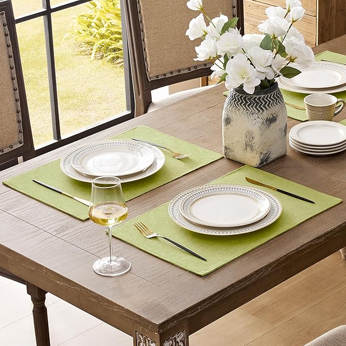Romanstile Cloth Placemats Set of 4-12 x 18 Inch, Heat Resistant Double Layered Thickened Burlap Place Mats, Washable Faux Linen Farmhouse Table Mats for Kitchen/Dining/Party/Outdoor, Green