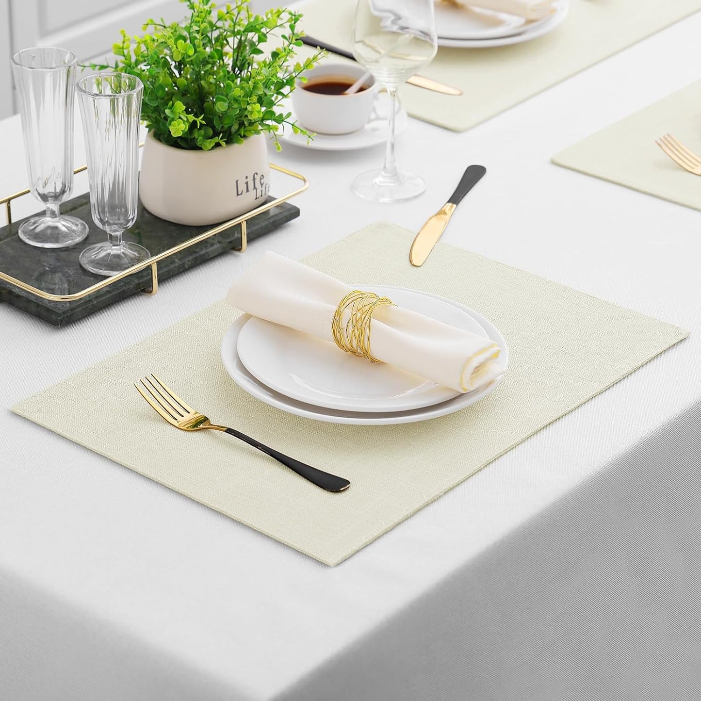 Homaxy Cloths Placemats for Dining Table Set of 4, Heat Resistant Washable Cotton Linen Blend Table Mats, Easy to Clean Place Mats for Indoor Outdoor Party Kitchen Decoration, 13" x 19", Cream