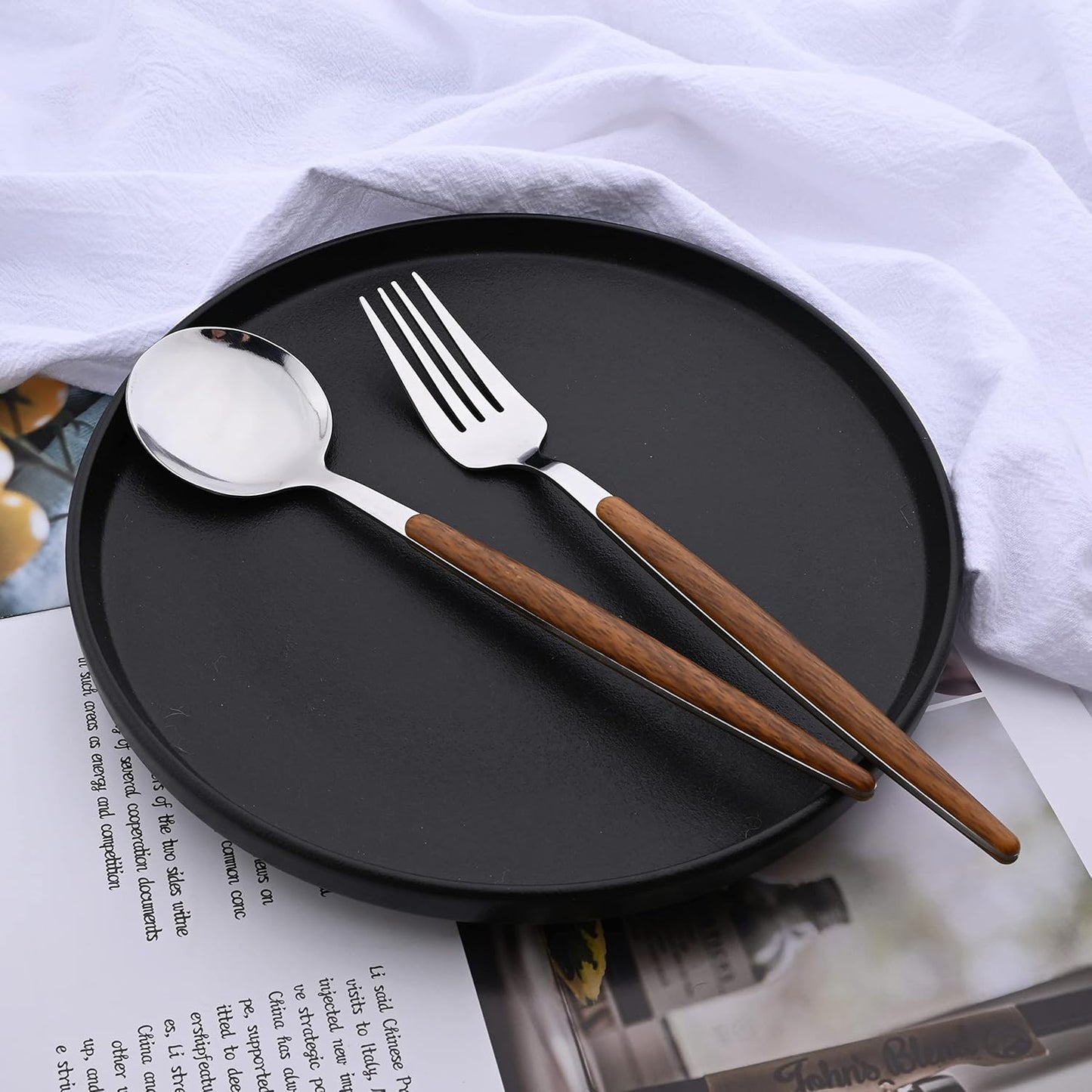 24-Piece Silverware Set for 6, Silver Mirror Polished Stainless Steel Flatware Set, Wooden Effect Handle Utensil Set for Home Hotel Restaurant, Family Cutlery Set Include Knife Fork Spoon