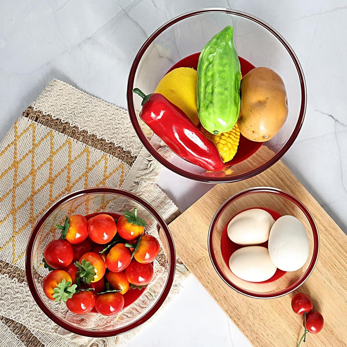 Glass Mixing Bowls Set of 3 with BPA-Free Airtight Lids, Large Nesting Bowls with Non-Slip Silicone Base, Ideal for Food Storage, Dishwasher & Microwave Safe, Sizes: 2, 1, 0.5 QT Red
