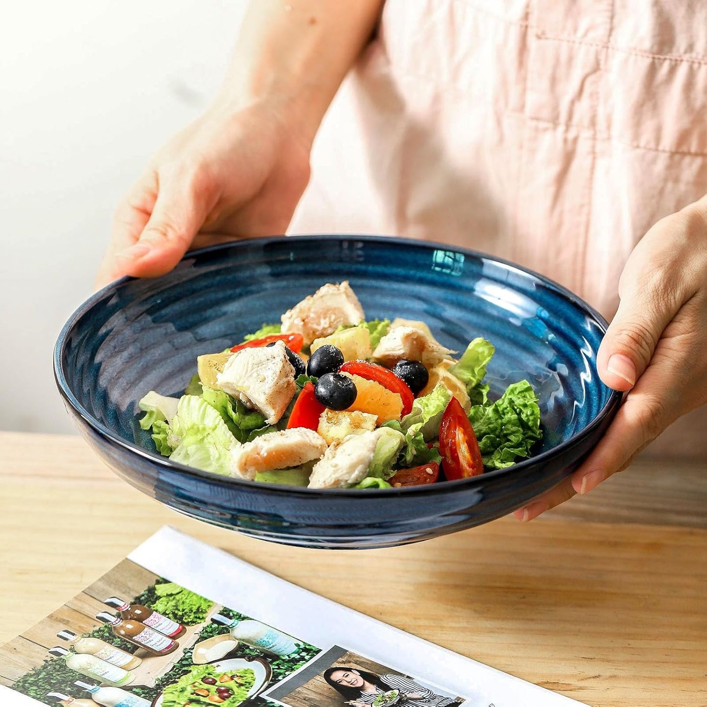 Pasta Bowls 32 OZ,Ceramic Salad Serving Bowls Set of 4,Large 8.7 inch Shallow Bowls Plates for Soup,Fruit,Noodle,Dinner,Dishwasher & Microwave Safe,Navy Blue