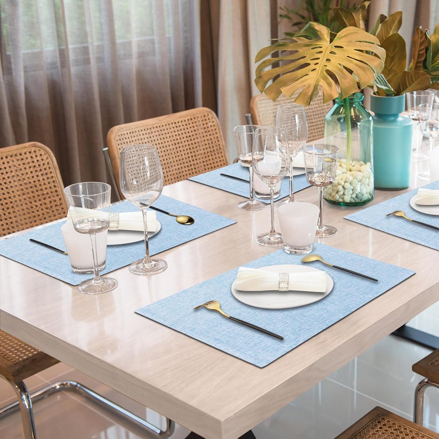 Cloth Placemats Set of 6, Cotton Linen Blend Machine Washable Double Layered Durable Place Mats Heat Resistant Placemats Wrinkle Free Thick Fabric Dining Table Mats (Light Blue, 6)