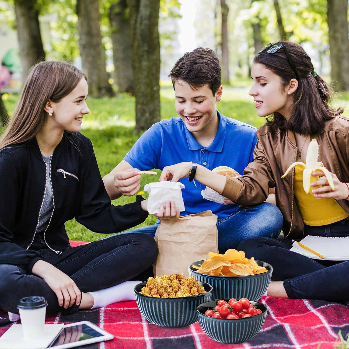 Hasense Mixing Bowls, Large Ceramic Nesting Mixing Bowls Set of 3, Serving Bowls Ideal for Baking, Prepping and Cooking Food, Nesting Salad Bowls for Space Saving Storage, 1.5/1/0.5 Qt - Navy