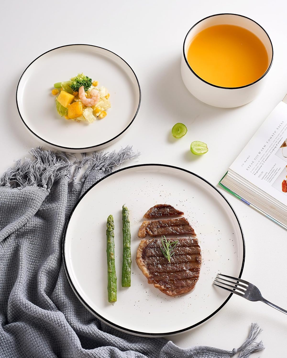 Famiware Porcelain Dinnerware Set, 12-Piece Modern Plate and Bowl Set, Dish Set for 4, Microwave and Dishwasher Safe Tableware, White with Black Trim