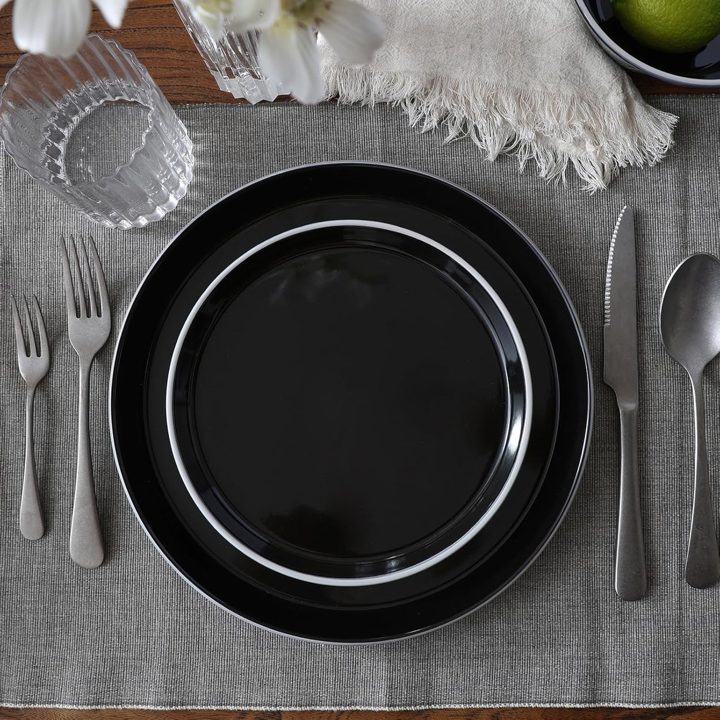 Famiware Saturn Dinnerware Sets, Plates and Bowls Sets for 4, 12 Pieces Stoneware Dish Set - Chip and Scratch Resistant, Microwave and Dishwasher Safe Tableware Set, Black with Rim