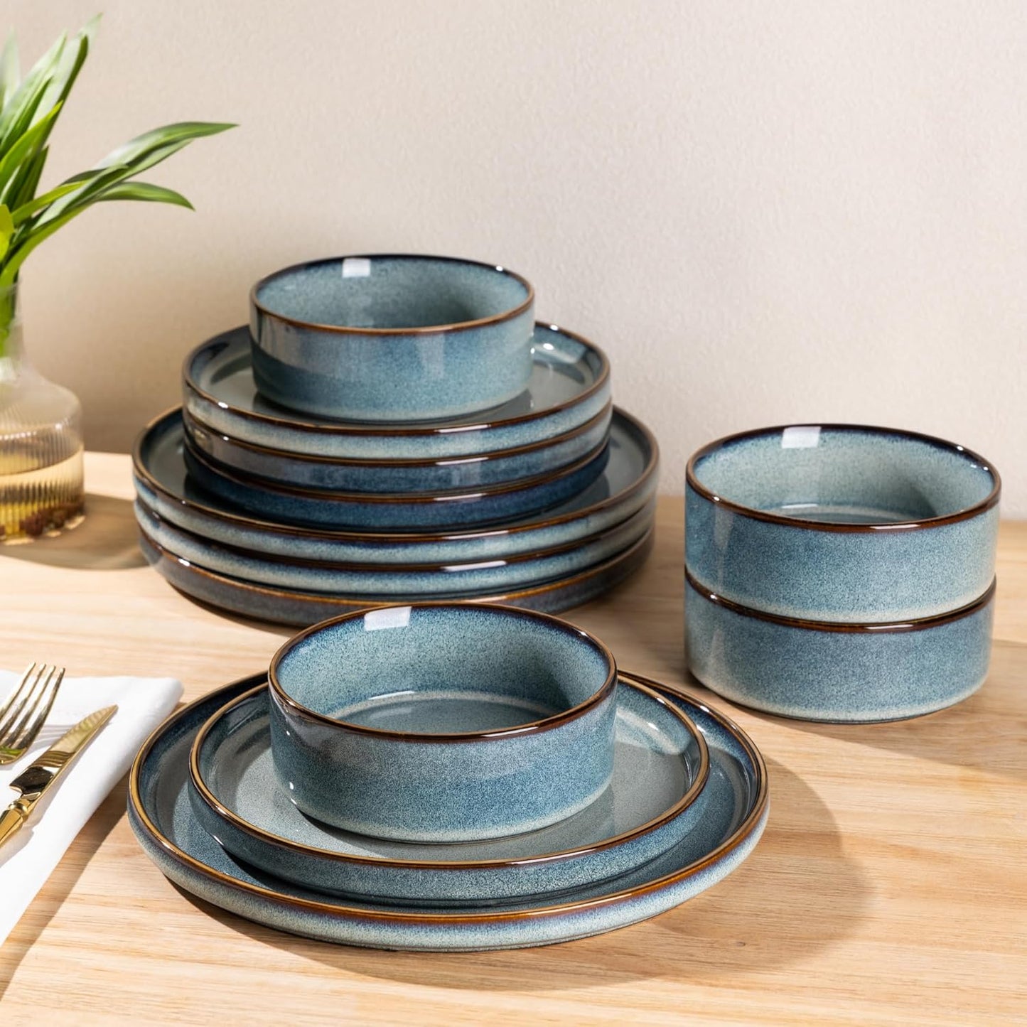 GBHOME Ceramic Dinnerware Sets for 4, 12 Pieces Stoneware Plates and Bowls Sets, Reactive Glaze Dishes -Scratch Resistant, Dishwasher&Microwave Safe