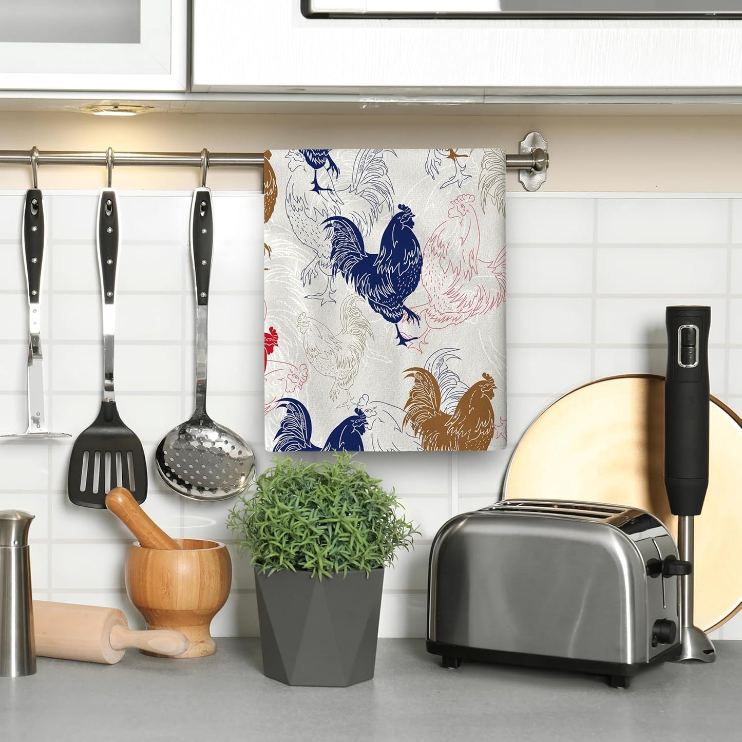 Rooster Chicken Kitchen Towel Set of 2 Soft Absorbent Decorative Hand Towels Farmhouse Kitchen Decor Tea Towels Farmhouse Dish Towels for Kitchen Drying Bathroom Holiday Home Decor 16"x24"