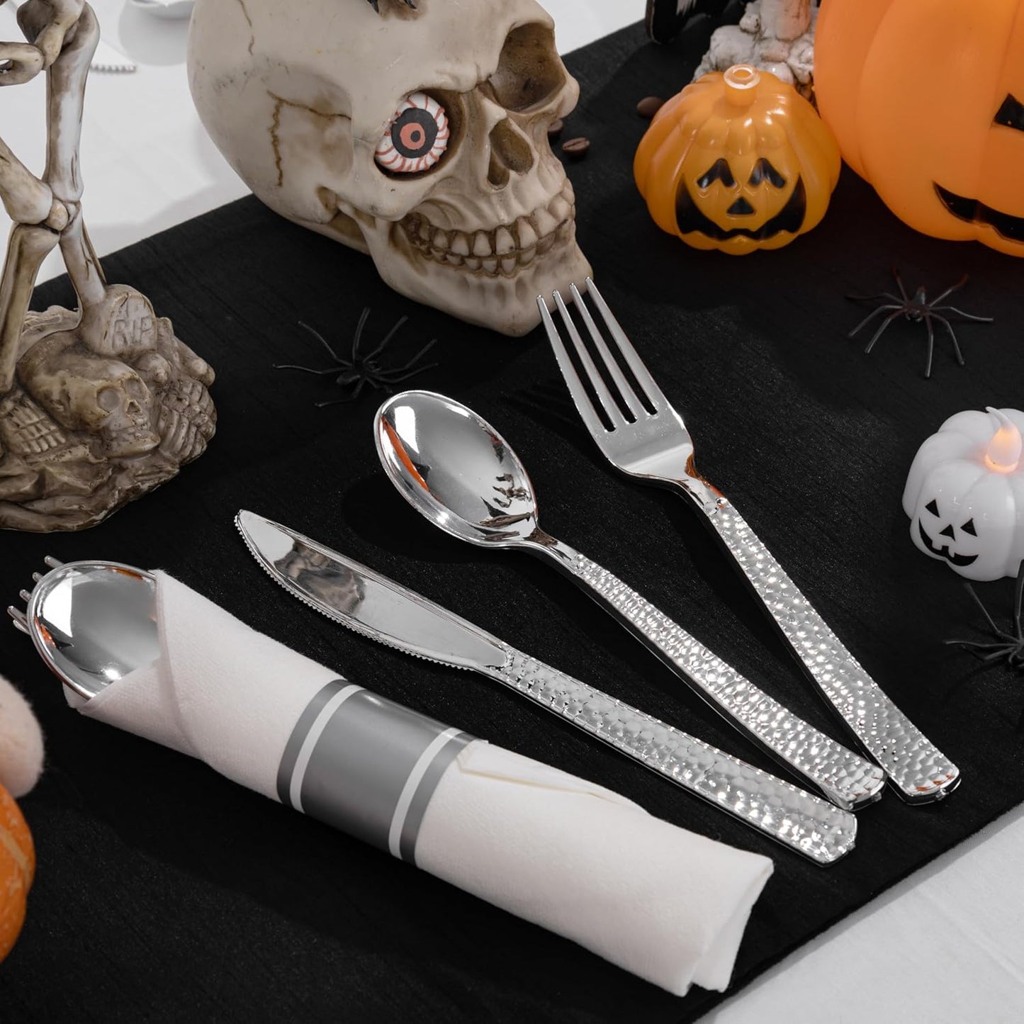 WELLIFE 300PCS Silver Plastic Silverware,Pre Rolled Silverware Set Disposable,Hammer Pattern Design,Disposable Cutlery Includes: 75 Forks, 75 Knives, 75 Spoons, 75 Napkins