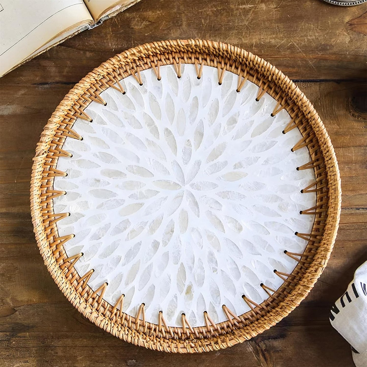 i-lan Set of 3 Rattan and Mother of Pearl Round Serving Trays,3pcs Desk Table Serving Platters,Woven Basket Inlaid Mother of Pearl Plates for Home Décor, Coffee Table,Display