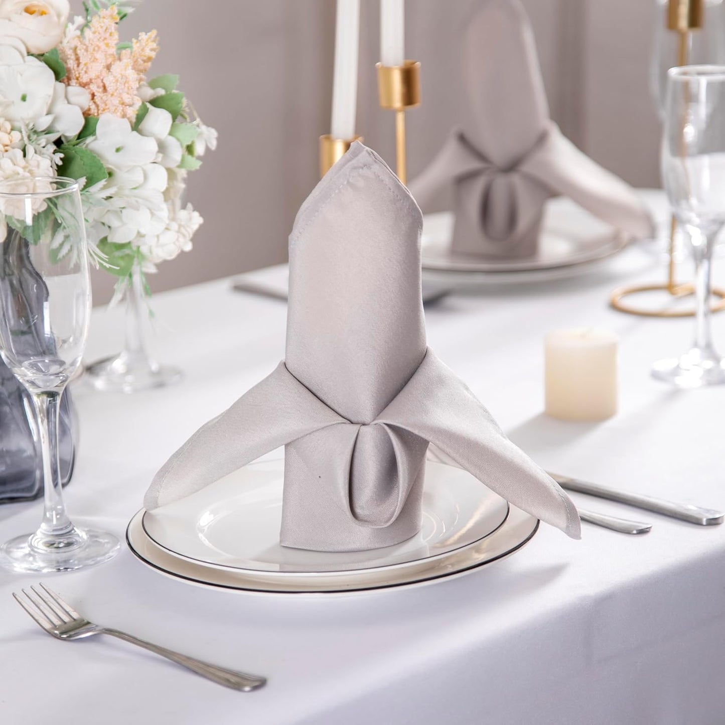 Bailarina Cloth Napkins Set of 40,17x17 inches Dinner Napkins Cloth Washable,Polyester Square Table Cloth Napkin Bulk with Hemmed Edges Ideal for Banquets, Parties and Weddings-Silver