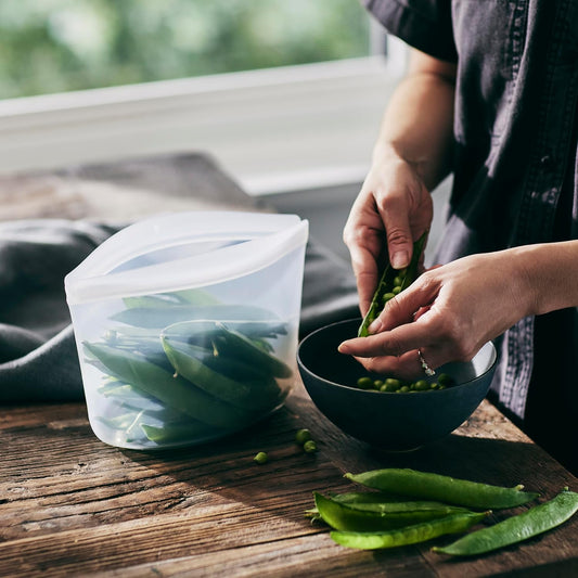 Stasher Premium Silicone Reusable Food Storage Bowl, Clear, Microwave, Sous Vide, Dishwasher, Oven and Freezer Safe, BPA Free, Leak-free, Eco-friendly, 4-Cup Bowl