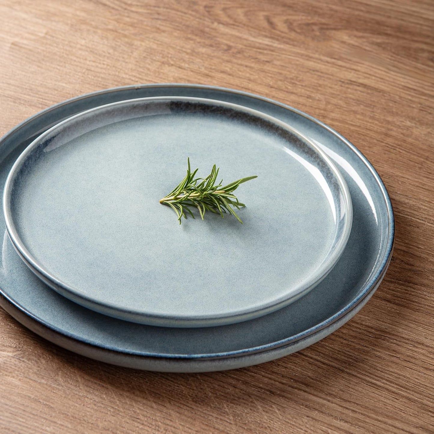 AmorArc Stoneware Dinnerware Sets for 6,Round Reactive Glaze Ceramic Plates and Bowls Set,Highly Scratch Resistant | Dishwasher & Microwave Safe Dishes Set,Service for 6 (18pc)