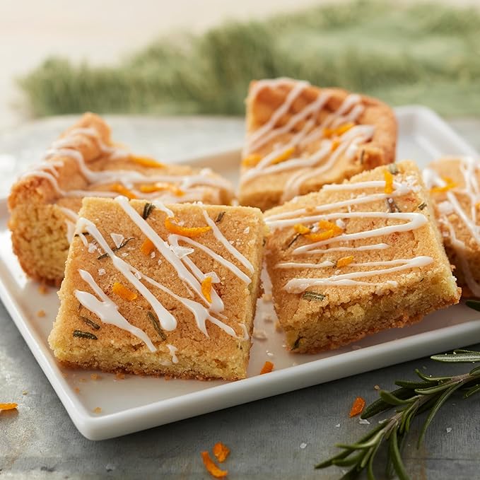 Wilton Gold Non-Stick 13 x 9 Inch Oblong Baking or Roasting Pan, Stainless Steel Bakeware, Made without PFAS, Packaging May Vary