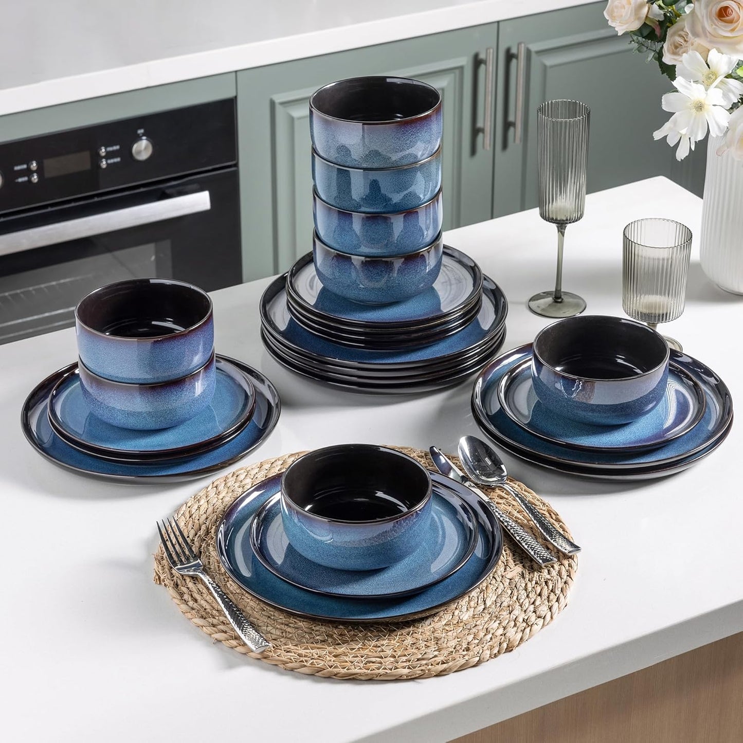 LeRatio Ceramic Dinnerware Sets for 4,Porcelain Plates and Bowls Sets,Handmade Reactive Glaze Dishes Set,Chip Resistant and Scratch Resistant | Oven&Dishwasher & Microwave Safe,Service for 4-Blue