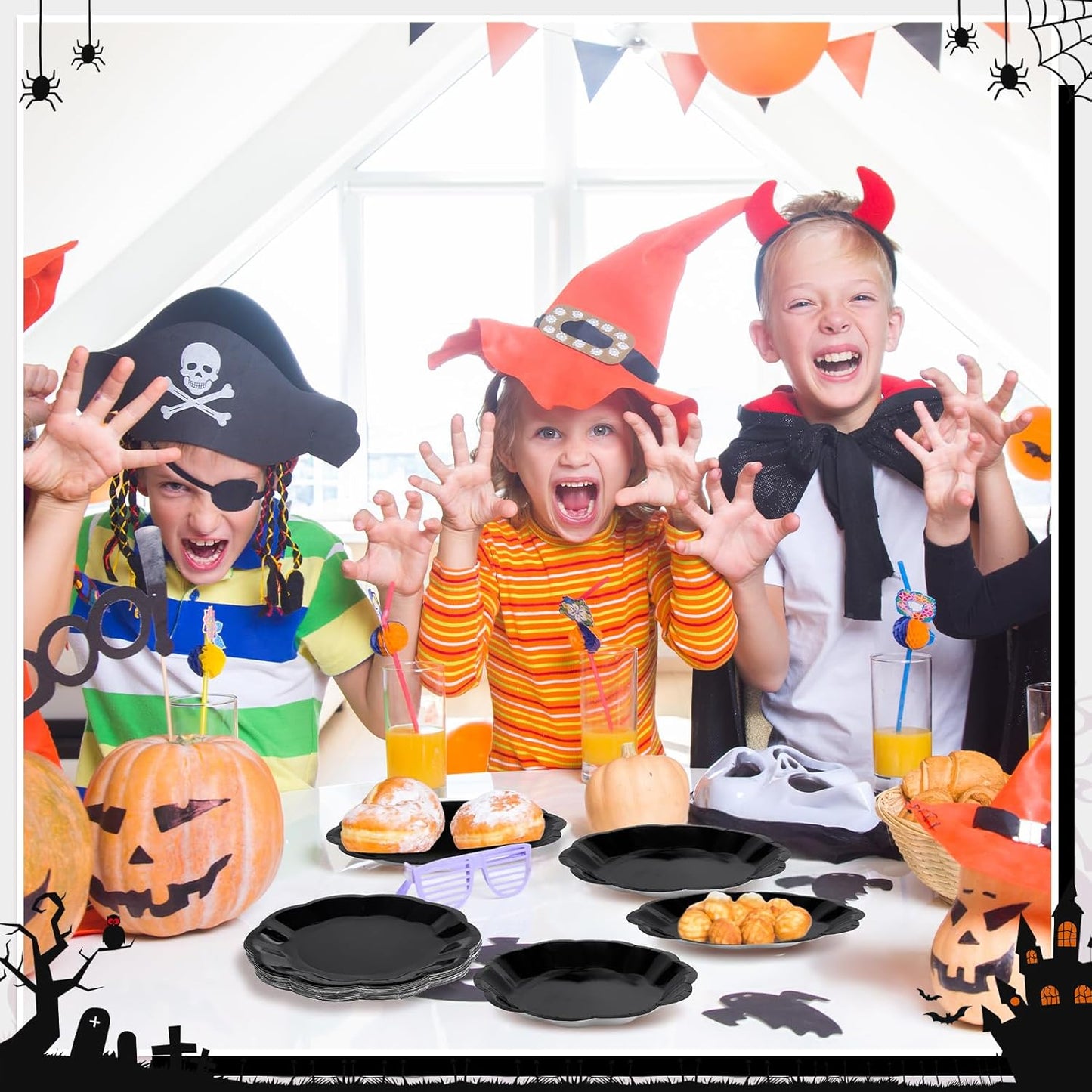 30pcs Black Halloween Paper Plates, 7 in Scalloped Halloween Party Plates Black Dessert Cake Plate Disposable Paper Plate for Wedding, Birthday, Holiday Party