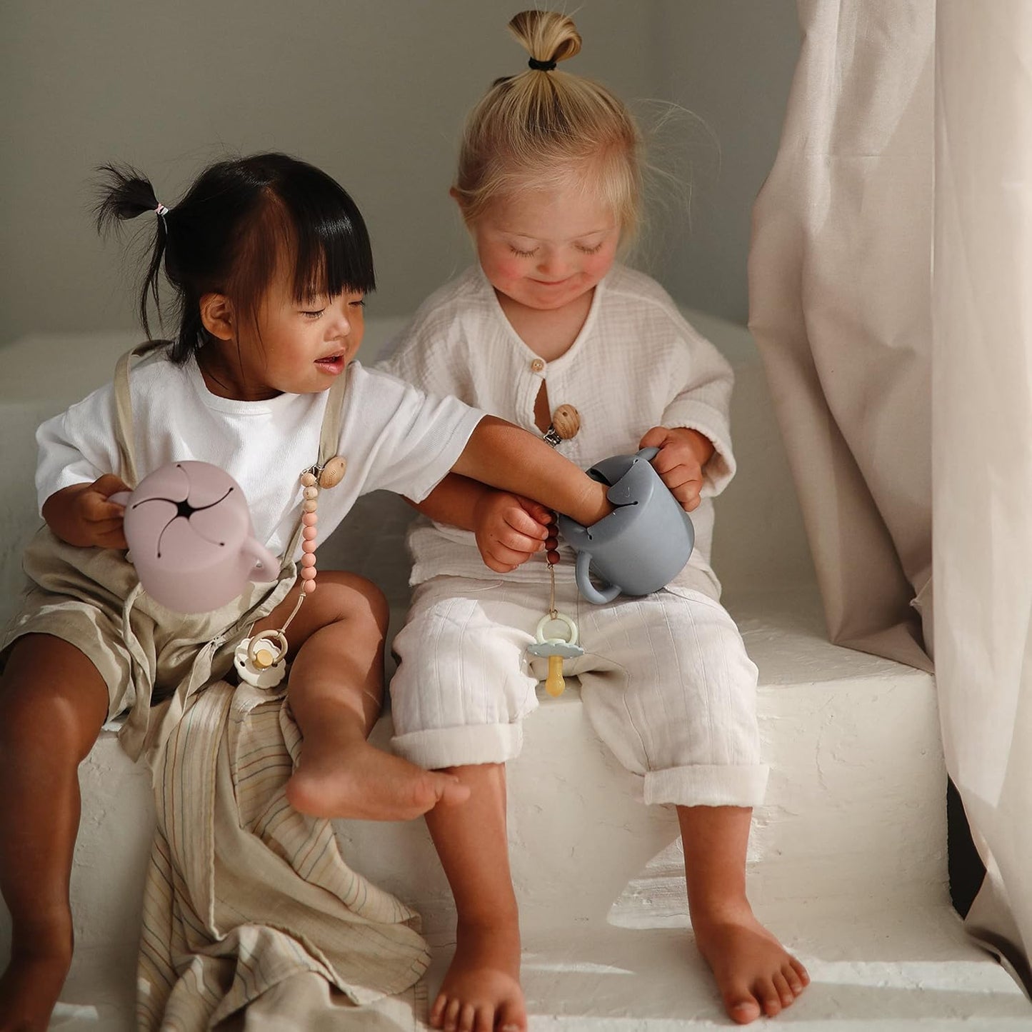 mushie Silicone Snack Cup | Spill Proof Food Container for Toddler and Baby (Tradewinds)