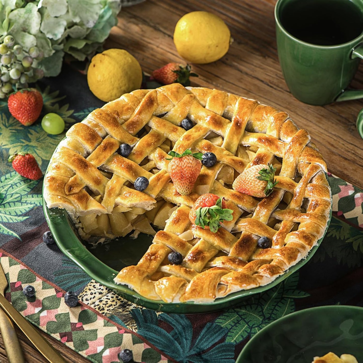 Vicrays Ceramic Pie Pan - 9 Inch Round Fluted and Deep Pie Dish for Tart Pizza Quiche Pot Pies Cake - Reactive Glaze (Green)