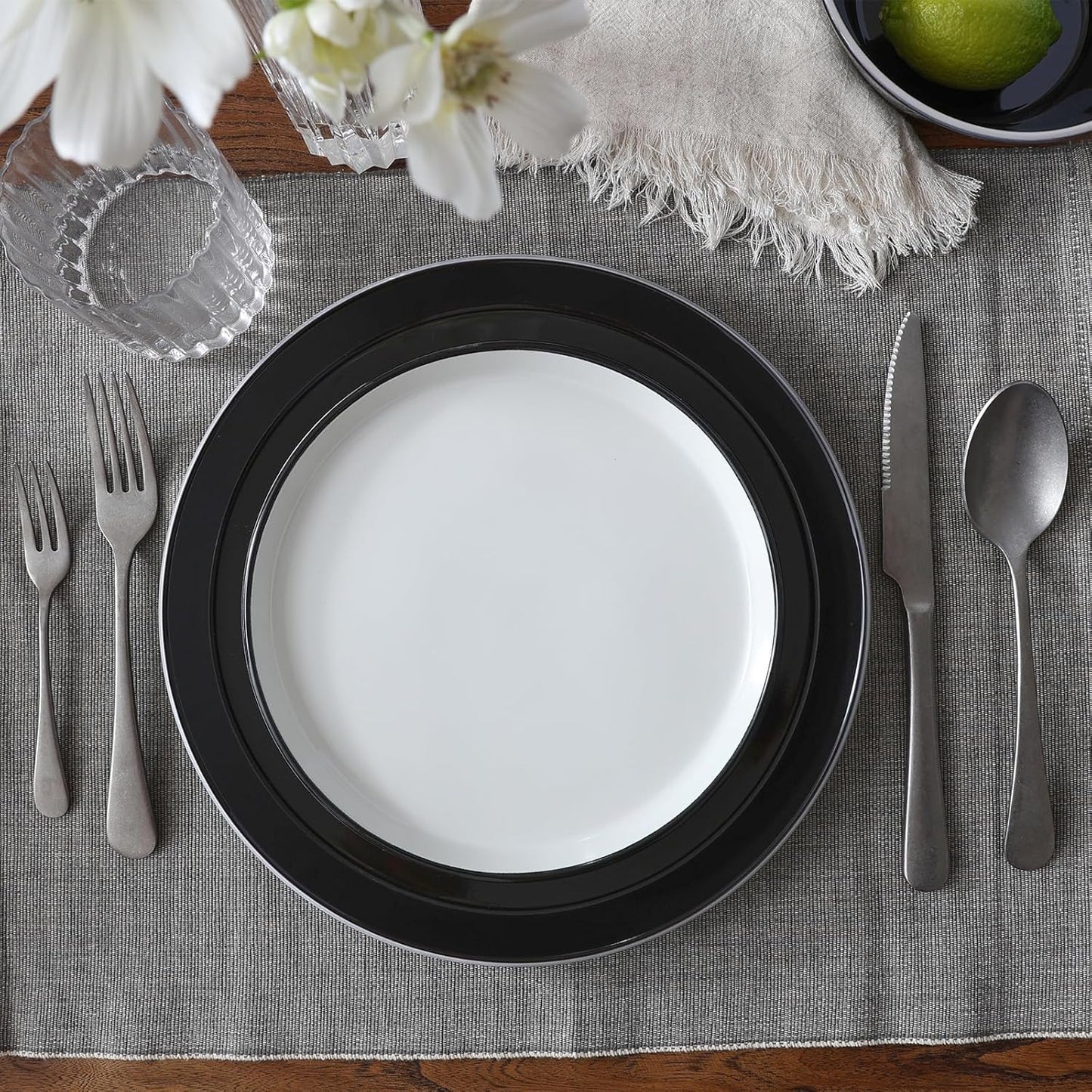 Famiware Saturn Dinnerware Sets, Plates and Bowls Sets for 4, 12 Pieces Stoneware Dish Set - Chip and Scratch Resistant, Microwave and Dishwasher Safe Tableware Set, Black and White with Rim