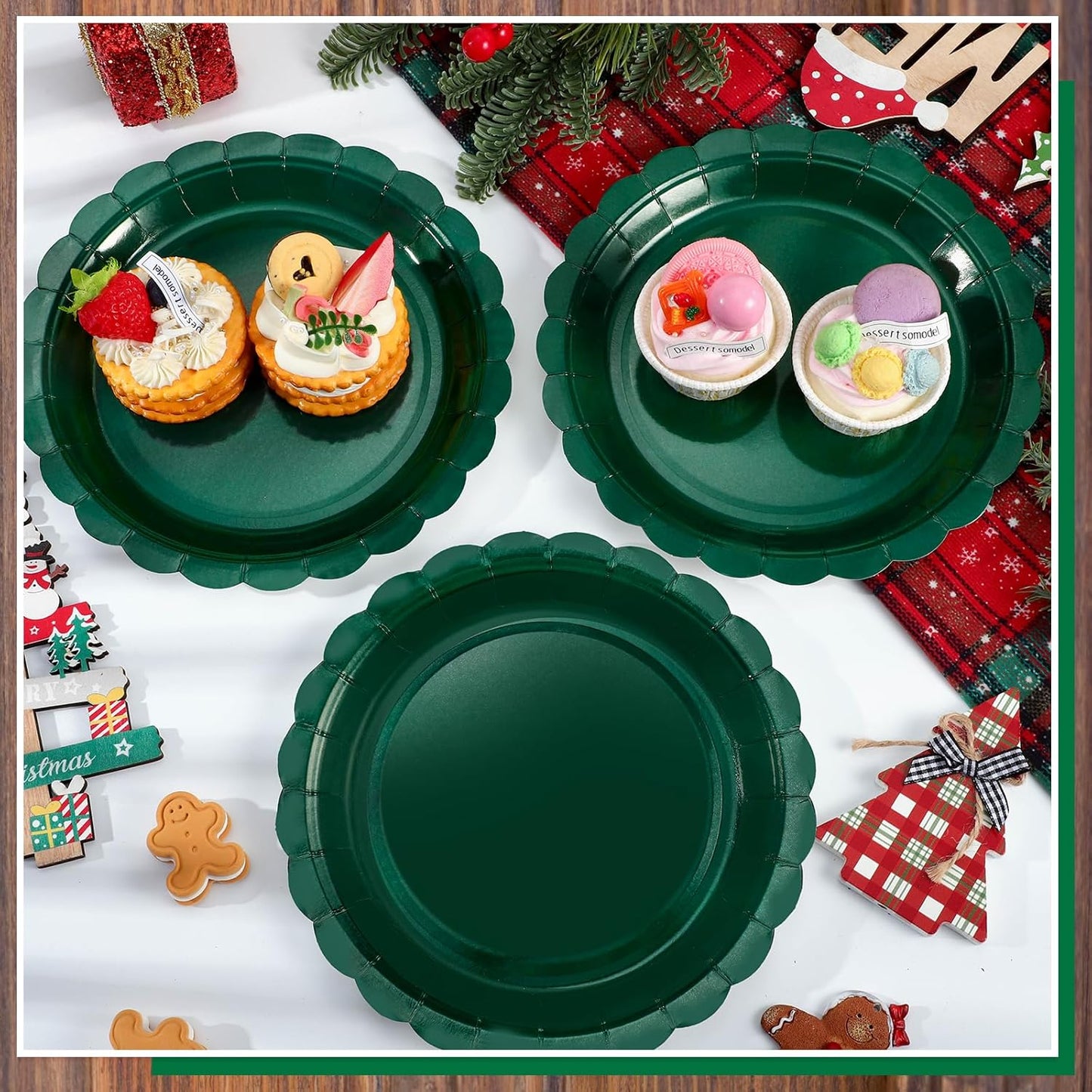 30 Pcs Dark Green Plates 9 Inch Scalloped Christmas Plates Disposable Green Dessert Dinner Plate Holiday Party Plate for Thanksgiving, Christmas, Birthday