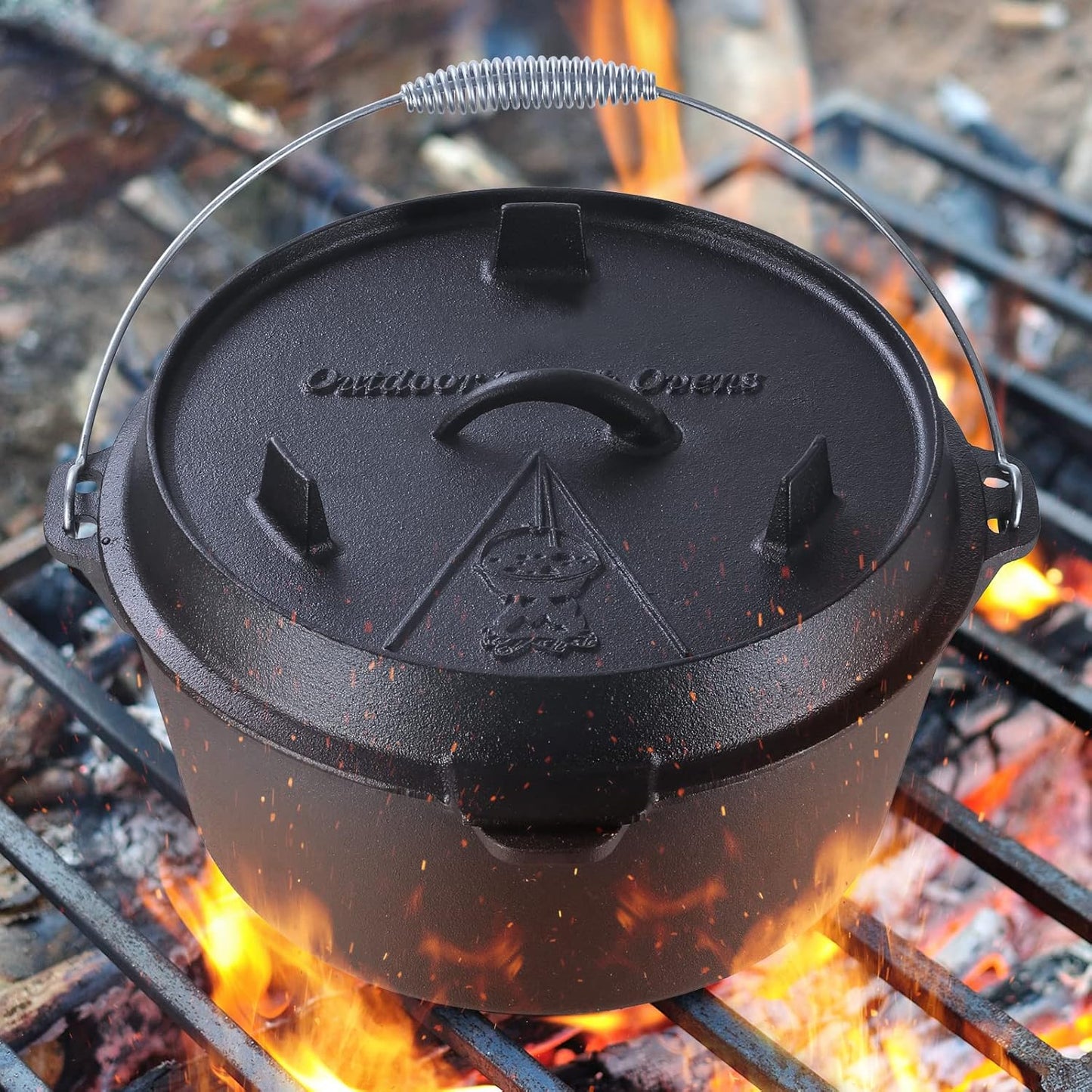 LIFERUN Dutch Oven Pot with Lid, ８.５ Quart Cast Iron Dutch oven, with Lifter Handle & Stand and Dual Function Lid Griddle for Home Cooking BBQ Baking