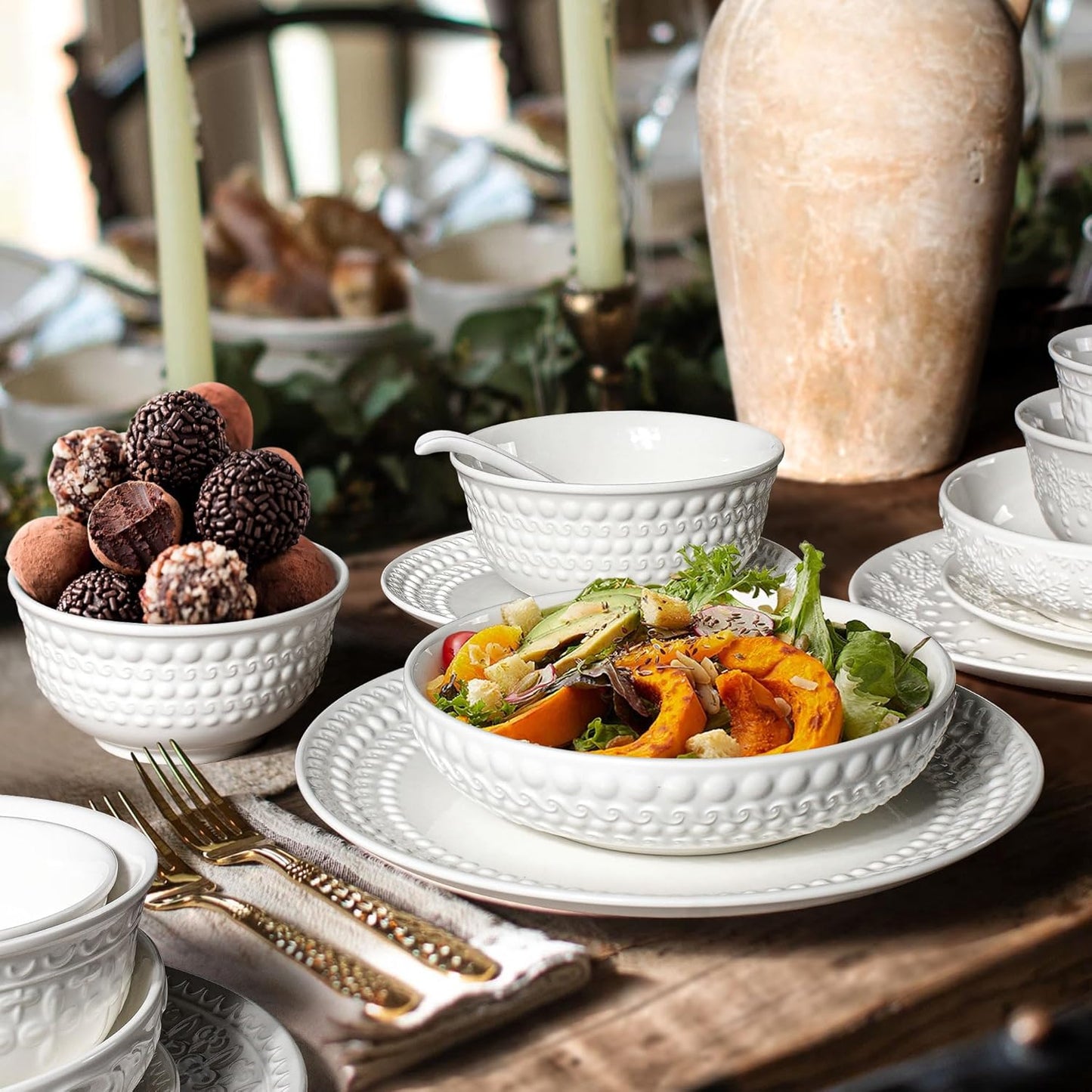 Pasta Bowls, 32oz Salad Bowls Set of 4, White Ceramic Soup Bowls 8 Inch Embossment Large Serving Bowl Wide and Shallow Bowls for Kitchen, Microwave & Dishwasher Safe (Auspicious Clouds)