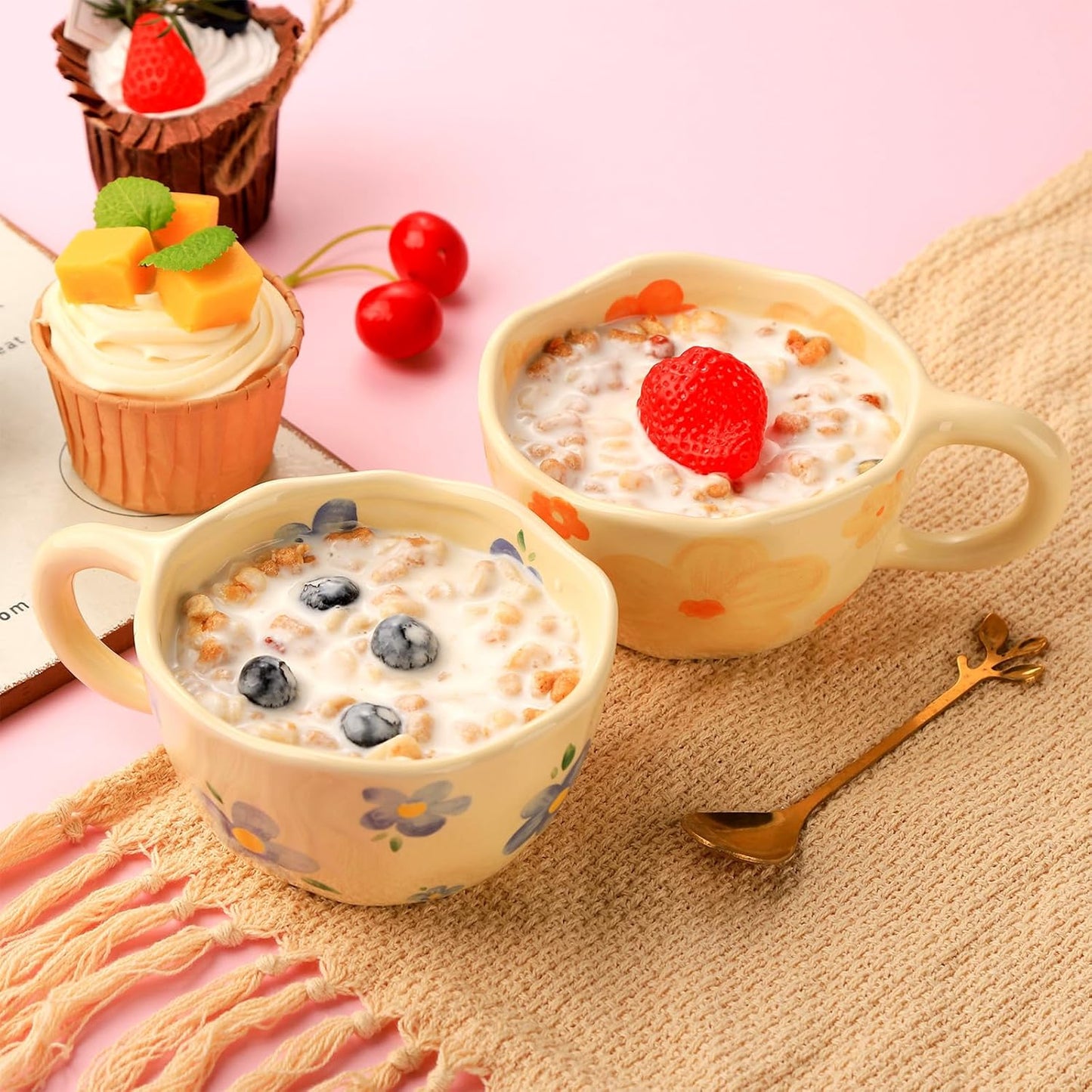 VanEnjoy Ceramic Cup, Cute Coffee Mug, Strawberry Mug, Aesthetic Coffee Mug, Retro Flower Mug, Ceramic Tea, 10oz/300ml for Tea Coffee, Milk and Oatmeal