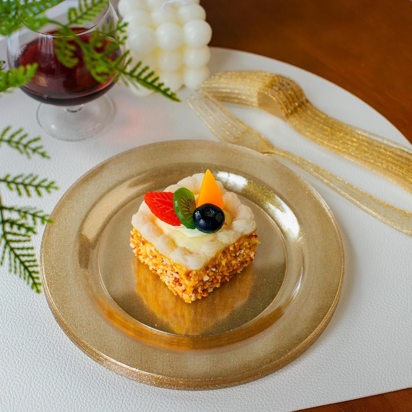 I00000 72 Pieces Plastic Dessert Plates 7.5" & 72 Pieces Gold Disposable Forks 7.4" with Gold Glitter, Gold Disposable Plates, Plastic Salad Plates for Thanksgiving