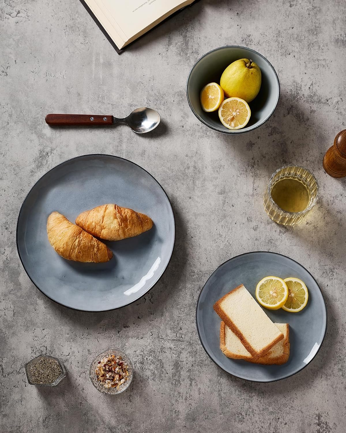 Famiware Ocean Round Plates and Bowls Set, 18 Pieces Dinnerware Sets, Dishes Set for 6, Reactive Glaze, Microwave and Dishwasher Safe, Scratch Resistant, Grey