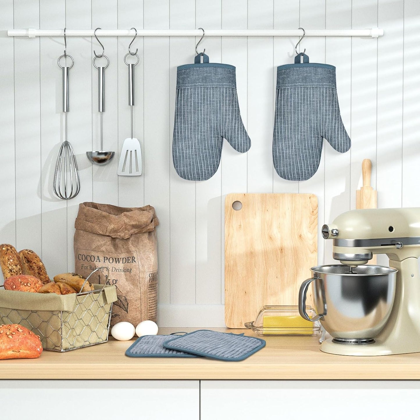 Oven Mitts and Pot Holders, Silicone Oven Gloves, 500 F Heat Resistant Oven Mitts Sets, Non-Slip Silicone Textured Grip, Blue