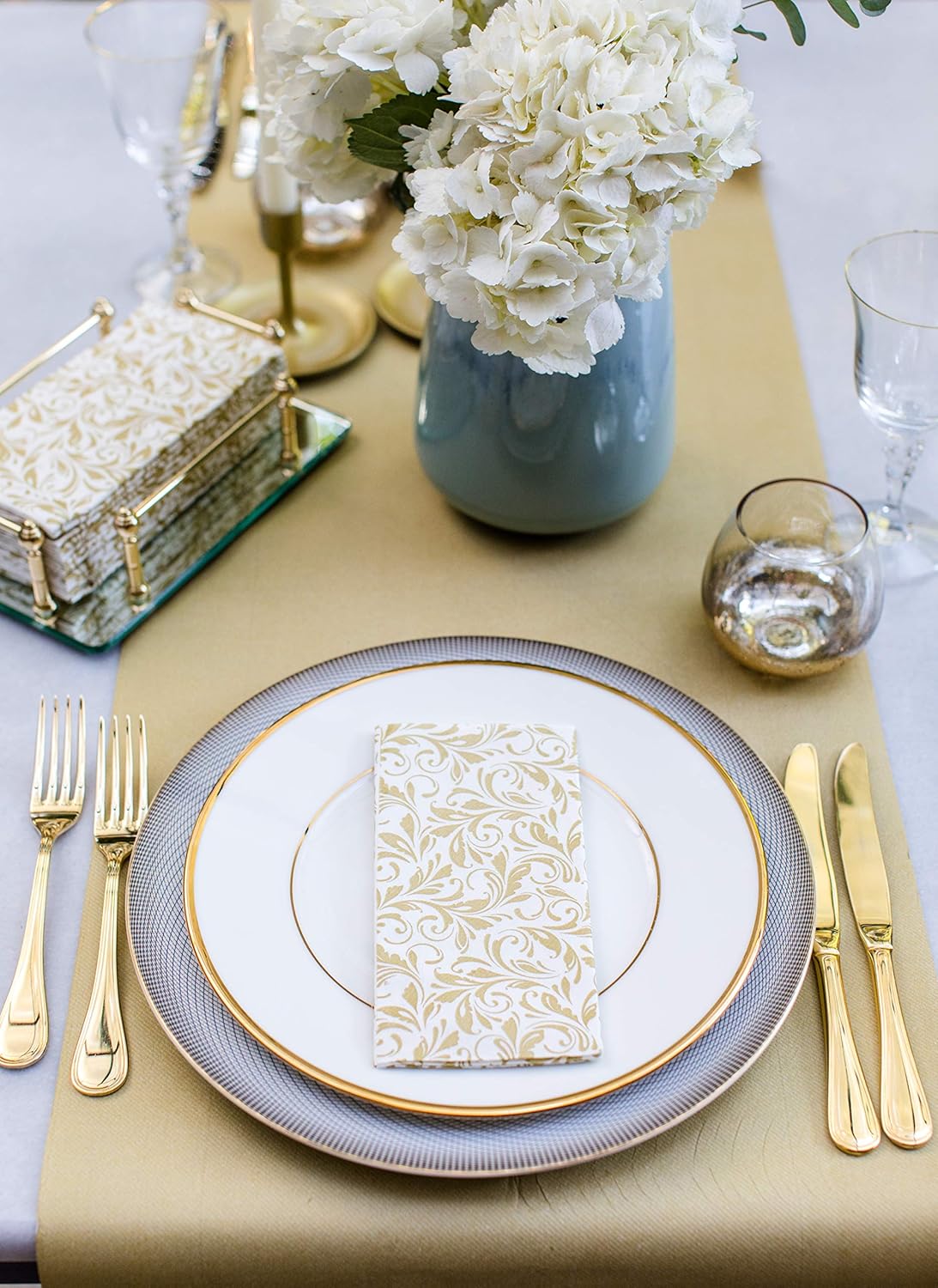 AMERICAN HOMESTEAD Paper Napkins - Gold Leaf Disposable Linen-Like Dinner Napkins - Restaurant-Quality Table Serviettes for Weddings, Parties, and Events - 15.75" x 15.75" - 50 Count