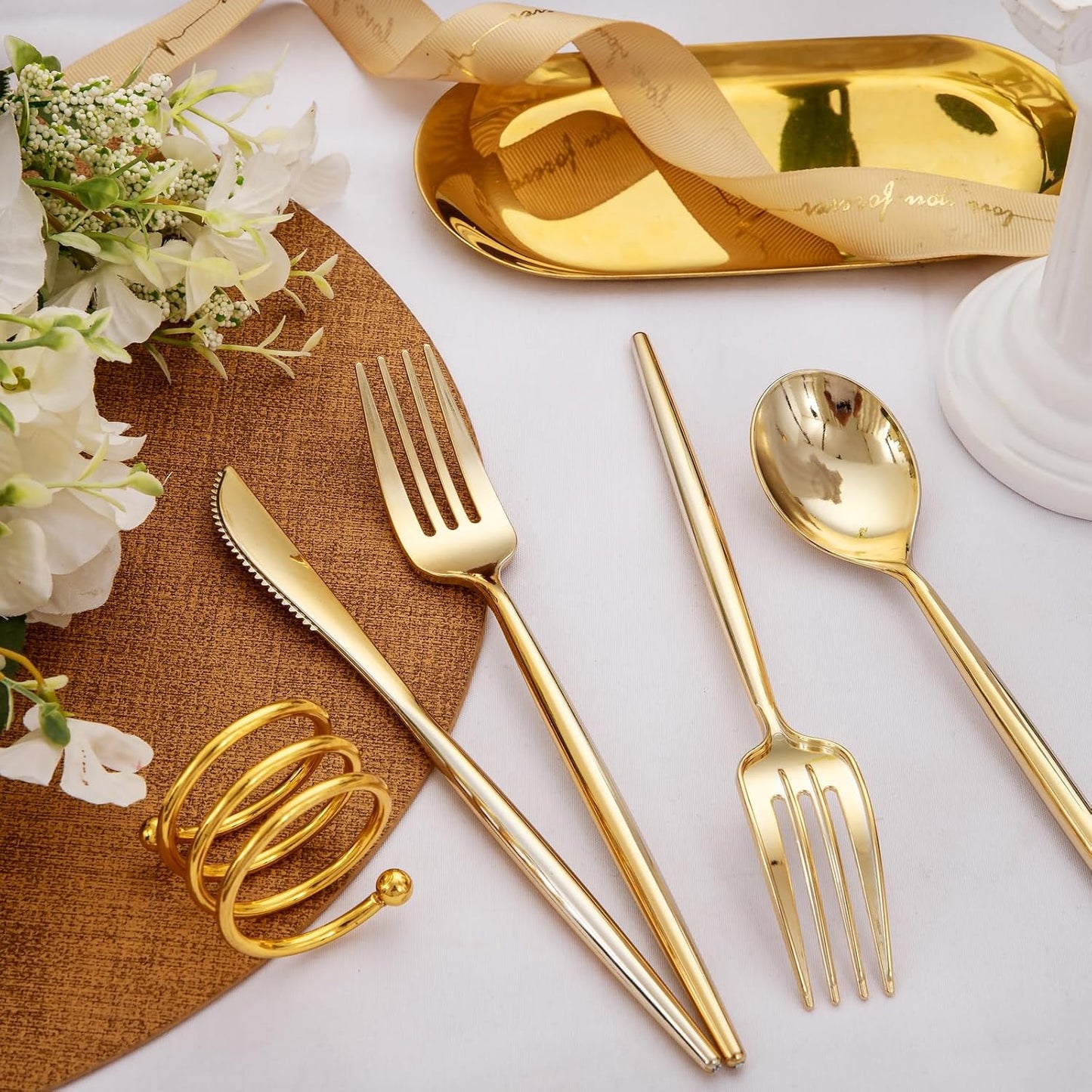 Rubtlamp 90Pcs Gold Plastic Silverware, Gold Disposable Utensils, Plastic Cutlery Include 30 Plastic Knives, 60 Forks and Spoons, Fancy Plastic Silverware Heavy Duty for Party, Wedding